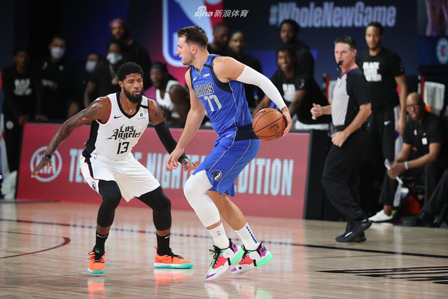 篮网的外线 篮网的外线