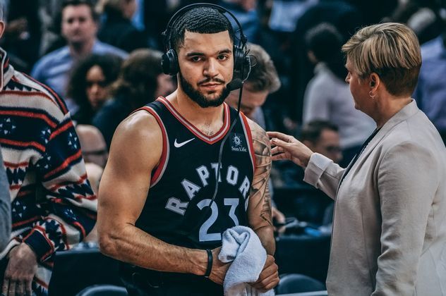 而快速退潮 而快速退潮